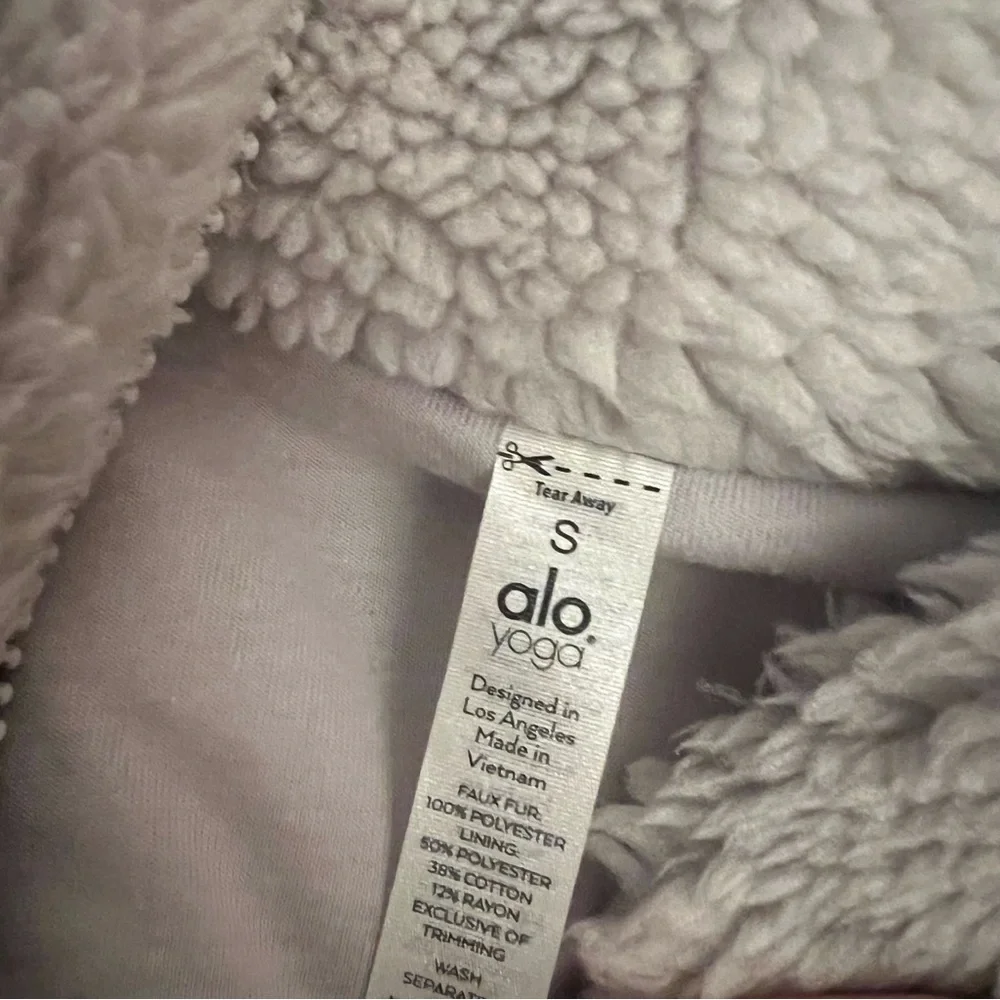 Alo Yoga Foxy Sherpa Jacket Dove Grey S - Picture 5 of 5